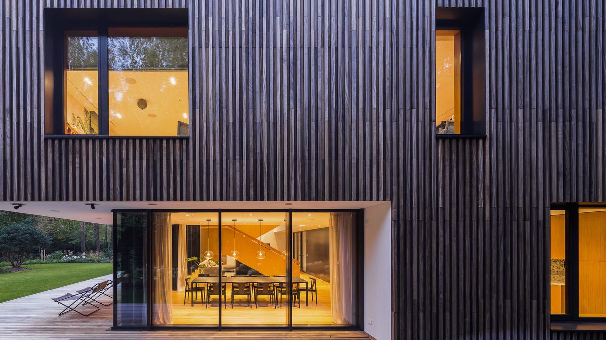 Elevating Outdoor Architecture: Practical Applications of WPC Exterior Wall Panels